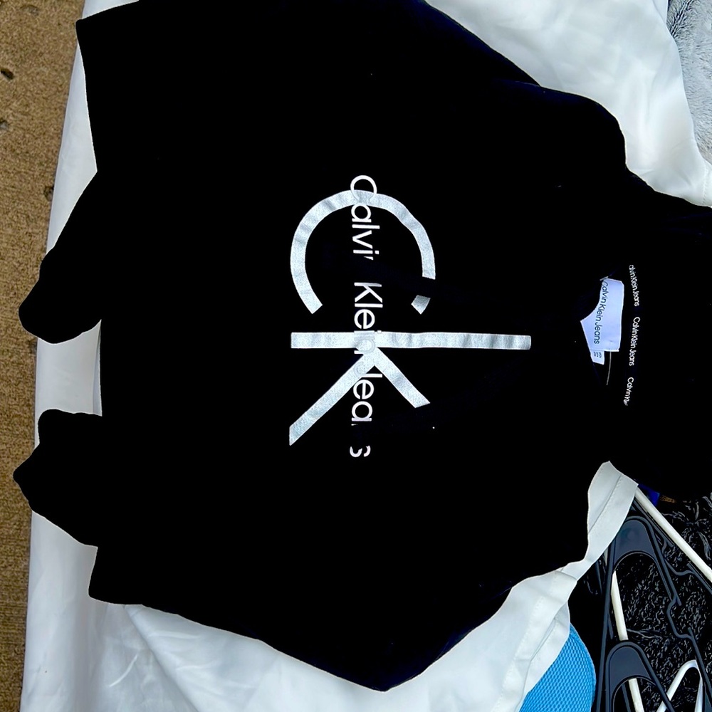 Cropped Calvin Klein Hoodie Black n Silver Sz S